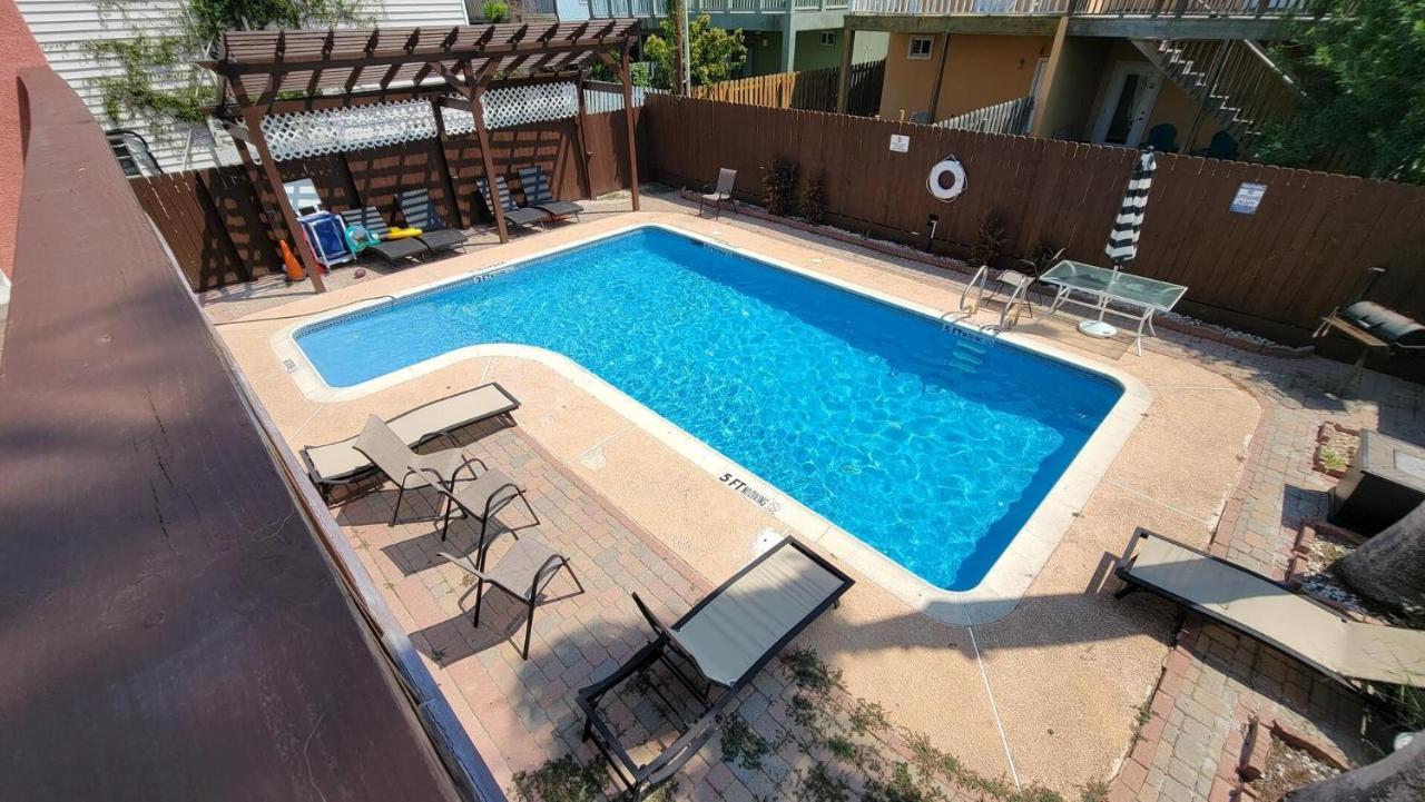 Cozy 2 Bedroom With Big Pool - Campeche Triplex Unit C Home Юг Падре Айленд Экстерьер фото